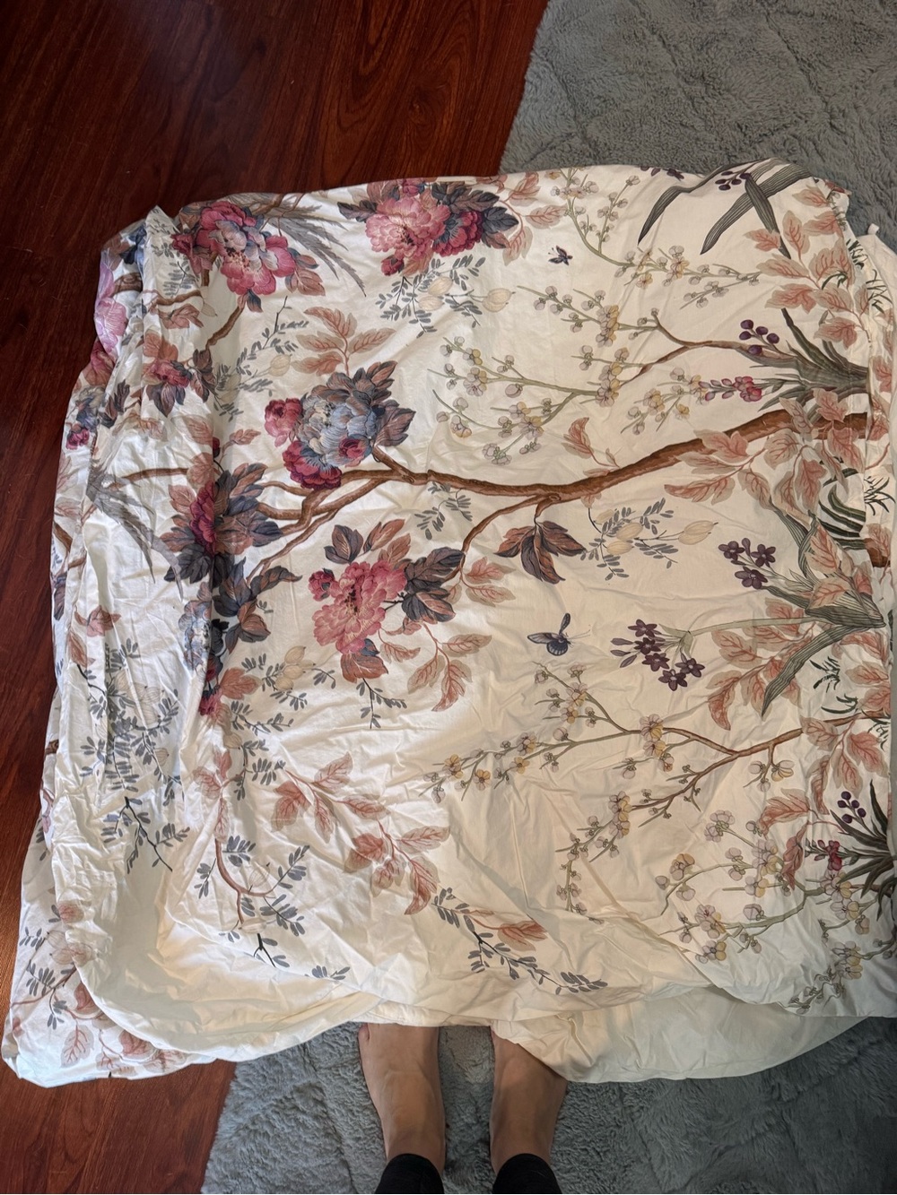 King Size Pottery Barn Cream Floral Duvet Cover with Pink & Blue Flowers- NEW - Picture 3 of 3